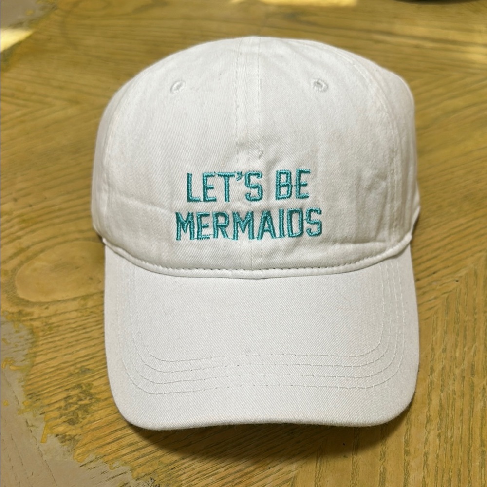 David and Young Hat “ LET’S BE MERMAIDS “